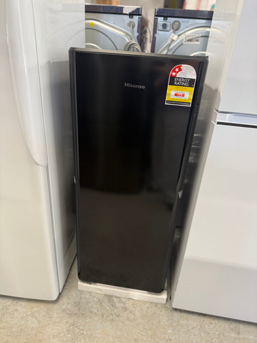 Transportation damaged Hisense 179 L Black Upright Fridge – Model HRBF179B - Second Hand Appliances Geebung